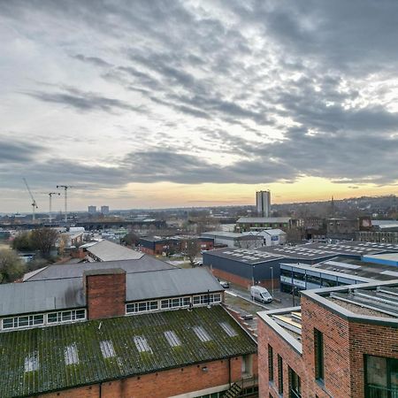 Superior 1 Bed Apartment By Leeds Train Staiton Экстерьер фото