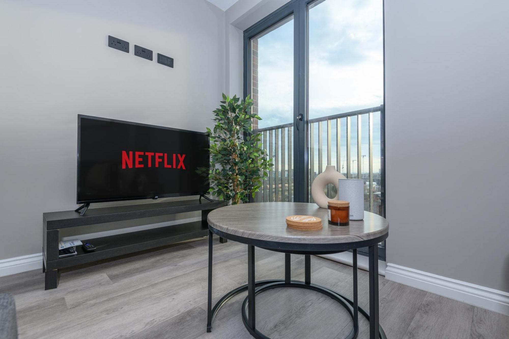 Superior 1 Bed Apartment By Leeds Train Staiton Экстерьер фото