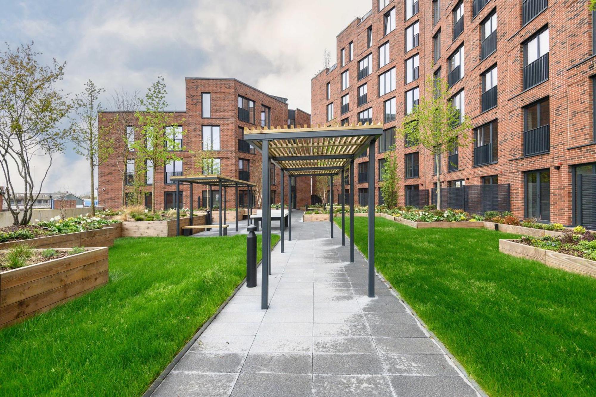 Superior 1 Bed Apartment By Leeds Train Staiton Экстерьер фото